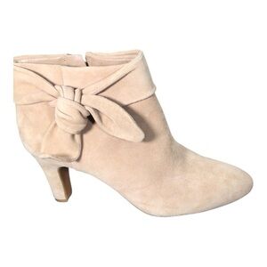 Alex Marie Cream Suede Ankle Booties with Bow Detail size 10